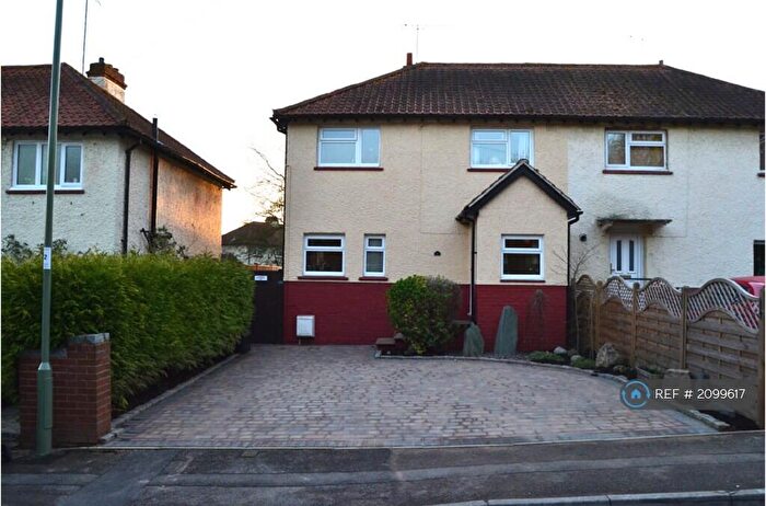 3 Bedroom Semi Detached House To Rent In Parkside Road, Basingstoke, RG21