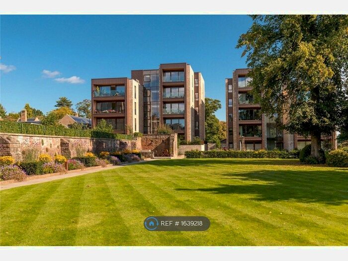 2 Bedroom Flat To Rent In Westerlea Gardens, Edinburgh, EH12