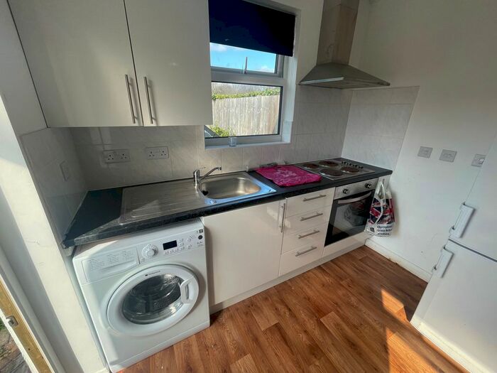 1 Bedroom Property To Rent In Church Road, Hayes, UB3