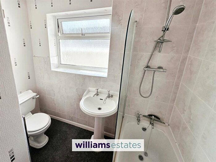 2 Bedroom Detached Bungalow For Sale In Parc Bron Deg, Dyserth, LL18