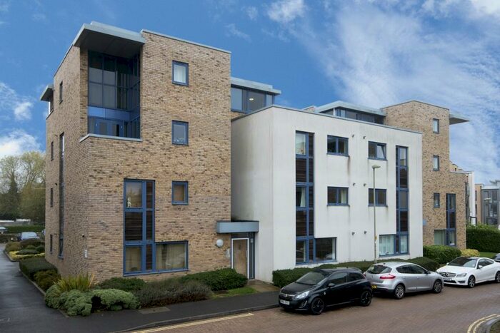 1 Bedroom Apartment To Rent In Coach House Mews, Bicester, OX26