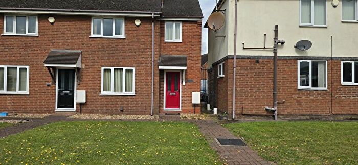 2 Bedroom End Of Terrace House To Rent In Lichfield Road, Shelfield, Walsall, WS4