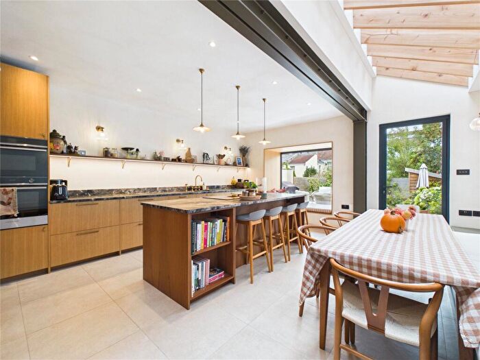 5 Bedroom Terraced House For Sale In Leighton Road, Bristol, BS3