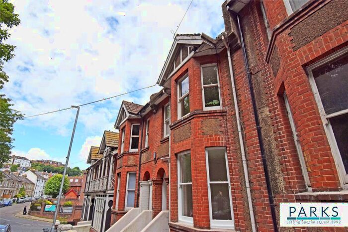 1 Bedroom Apartment To Rent In Millers Road, Brighton, East Sussex, BN1