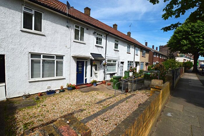 2 Bedroom Terraced House For Sale In Holburne Road, Blackheath, SE3