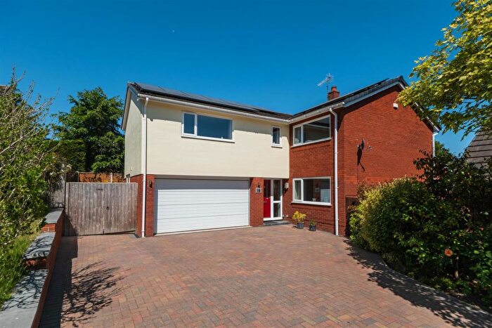 5 Bedroom Detached House For Sale In The Burrows, Cuddington, Northwich, CW8
