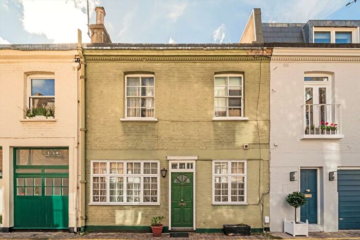 3 Bedroom Property For Sale In Radley Mews, Kensington, W8