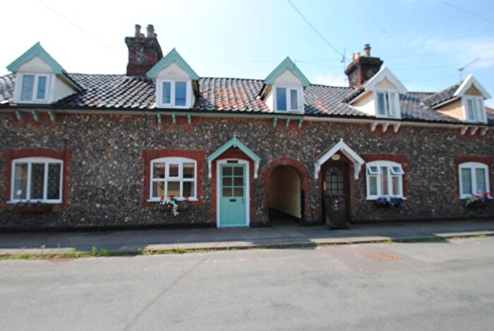 3 Bedroom Cottage To Rent In The Street, Pakenham, IP31