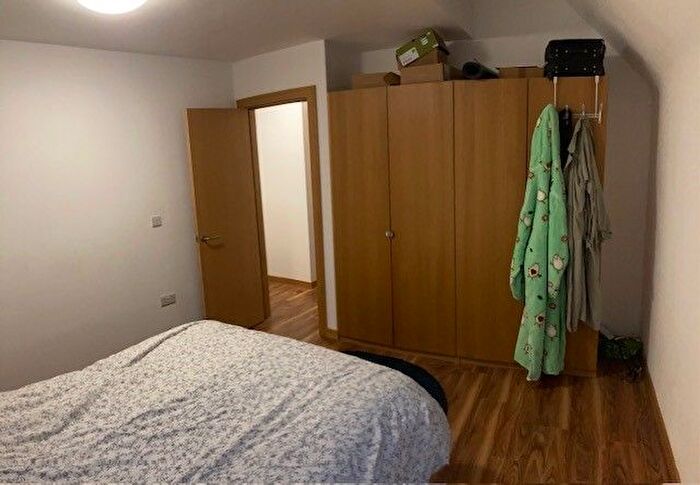 1 Bedroom Flat To Rent In Hornsey Road, Islington, Holloway, Noth London, N7