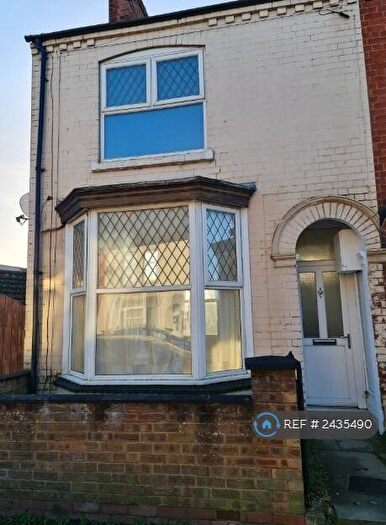 3 Bedroom End Of Terrace House To Rent In Spencer Road, Rushden, NN10