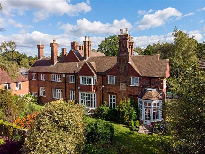 1 Bedroom Flat To Rent In Kemnal Road, Chislehurst, BR7