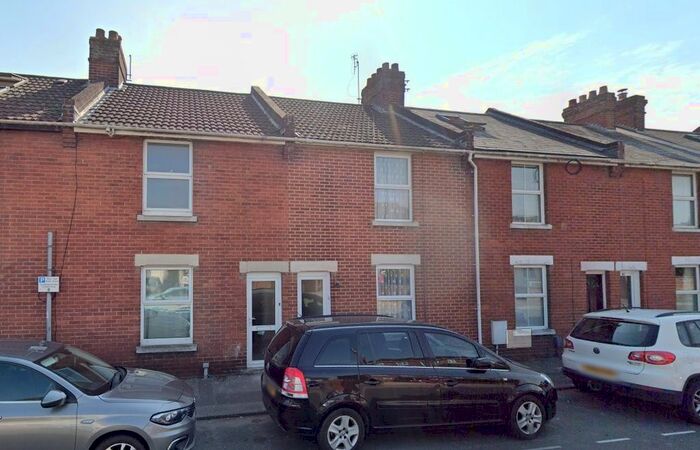 3 Bedroom Property To Rent In Ashley Road, Salisbury, Wiltshire, SP2