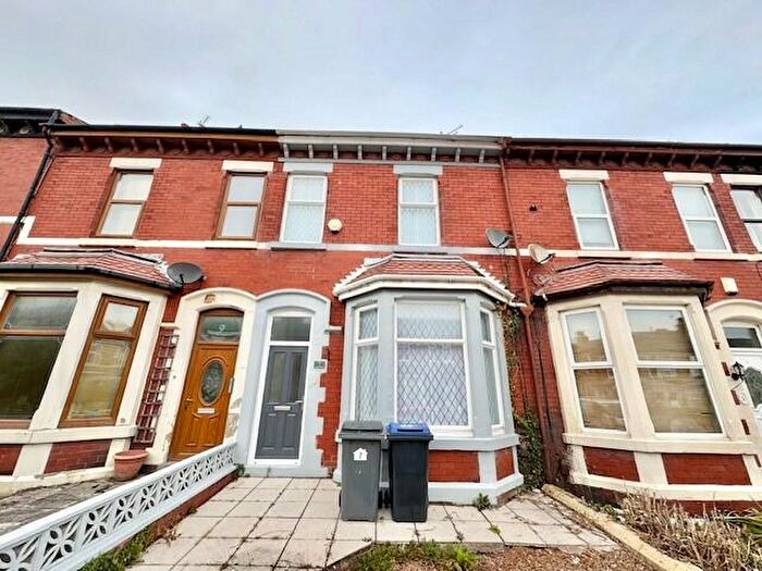 4 Bedroom House To Rent In Leeds Road, Blackpool, FY1