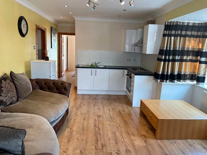 1 Bedroom Flat To Rent In Shirley Road, Coventry, West Midlands, CV2
