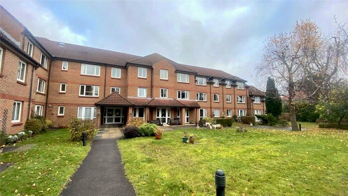 1 Bedroom Apartment To Rent In Tebbit Close, Bracknell, Berkshire, RG12