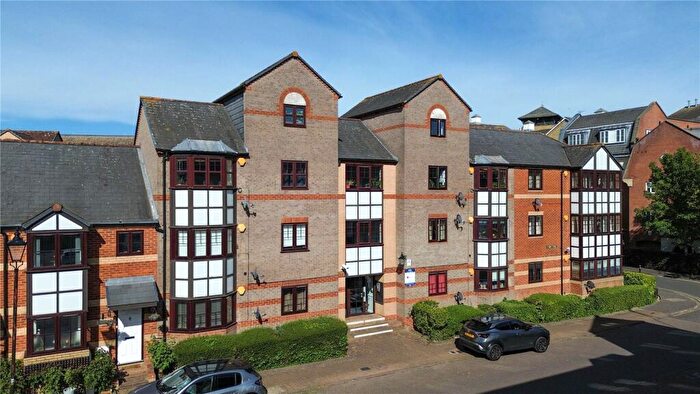 1 Bedroom Apartment For Sale In Swan Place, Reading, Berkshire, RG1