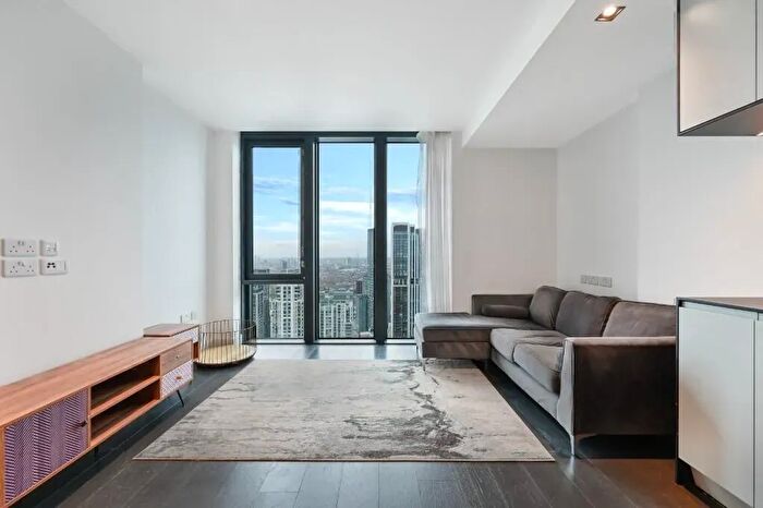 1 Bedroom Flat To Rent In Marsh Wall, London, E14