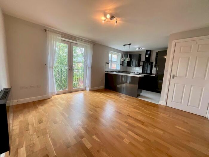 2 Bedroom Flat To Rent In Oulton Road, Stone, ST15