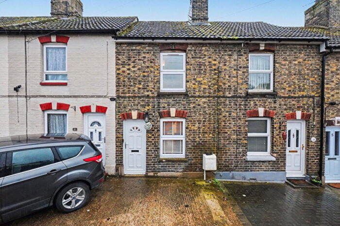 2 Bedroom Terraced House For Sale In Ferry Lane, Wouldham, Rochester, ME1