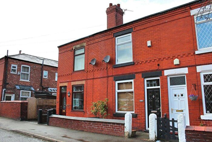 2 Bedroom Terraced House To Rent In Hilda Grove, Stockport, SK5