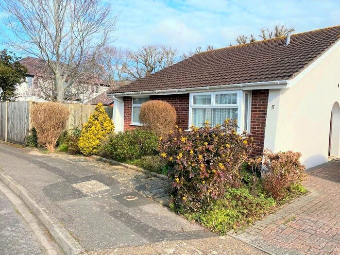 2 Bedroom Semi-Detached Bungalow To Rent In Lanes End, Stubbington, PO14