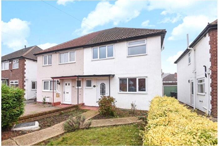 3 Bedroom Semi Detached House For Sale In Moor Lane, Chessington, Surrey, KT9