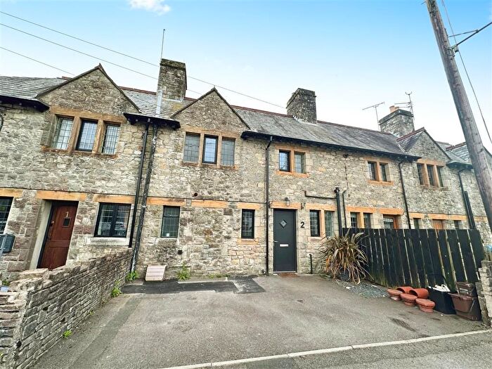 2 Bedroom Terraced House To Rent In Pen-Y-Fai, Bridgend, CF31