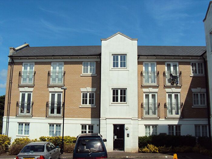 2 Bedroom Flat To Rent In George Williams Way, Colchester, CO1