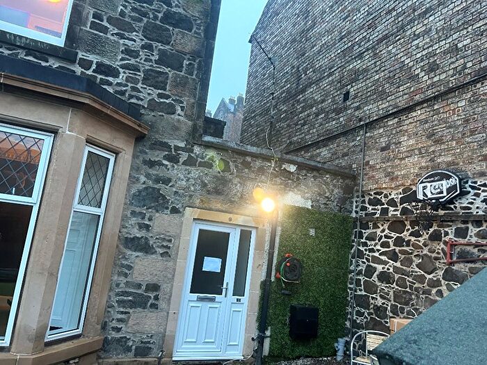 1 Bedroom Flat To Rent In Upper Bridge Street, Stirling Town, Stirling, FK8