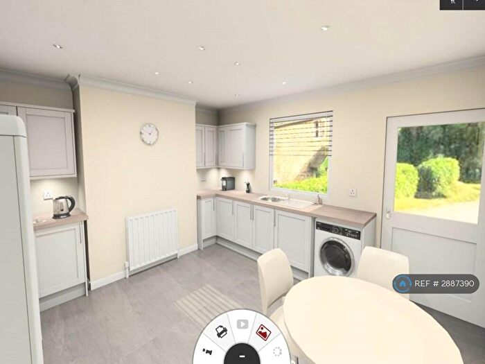 4 Bedroom Terraced House To Rent In Beckett Road, Doncaster, DN2