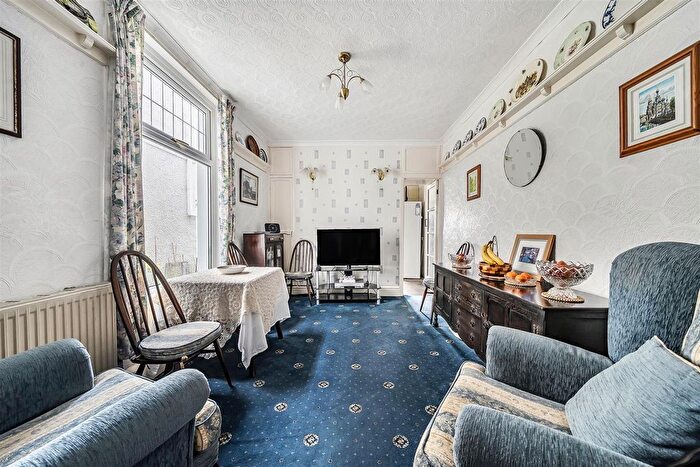 3 Bedroom Terraced House For Sale In Lakefield Place, Llanelli, SA15