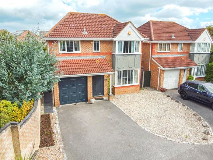 4 Bedroom Detached House For Sale In Bakers Ground, Stoke Gifford, Bristol, South Gloucestershire, BS34