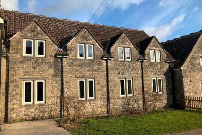 1 Bedroom Flat To Rent In Angwin Close, Shepton Mallet, BA4