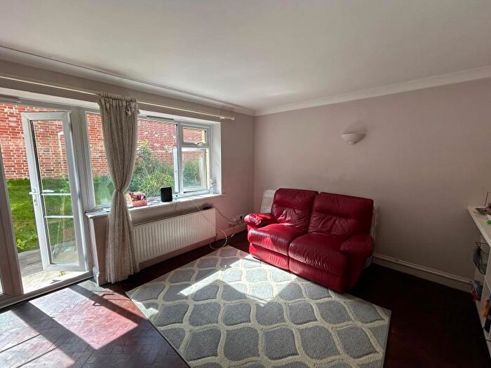 2 Bedroom Apartment To Rent In Culworth House, Guildford, GU1