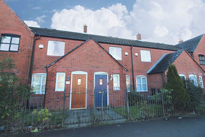 2 Bedroom Mews To Rent In Wigan Road, Atherton, Manchester, M46