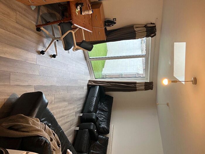 7 Bedroom End Of Terrace House To Rent In Wyeverne Road, Cardiff(City), CF24