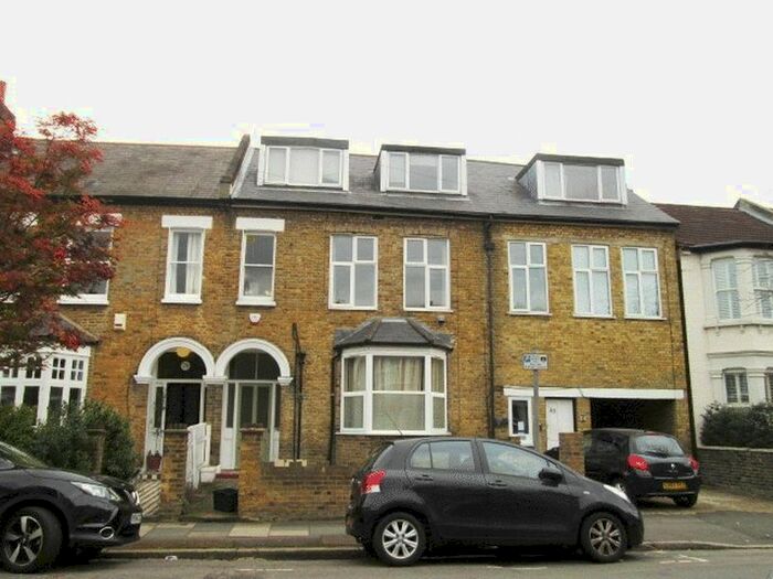 1 Bedroom Flat To Rent In Hamilton Road, London, SW19