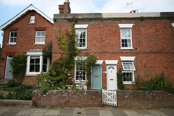 2 Bedroom Terraced House To Rent In Oaks Road, Tenterden, TN30