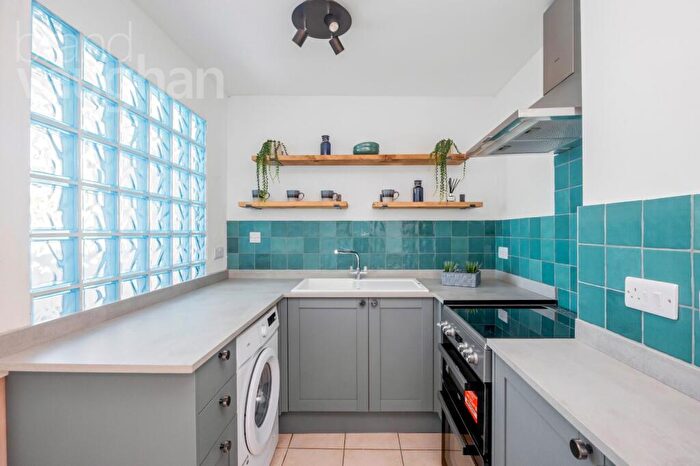 2 Bedroom Flat To Rent In Buckingham Road, Brighton, East Sussex, BN1