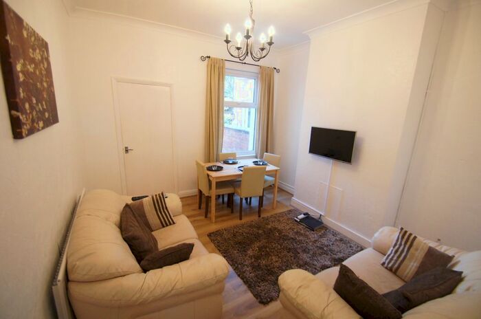 3 Bedroom Terraced House To Rent In Dorset Road, Coventry, CV1