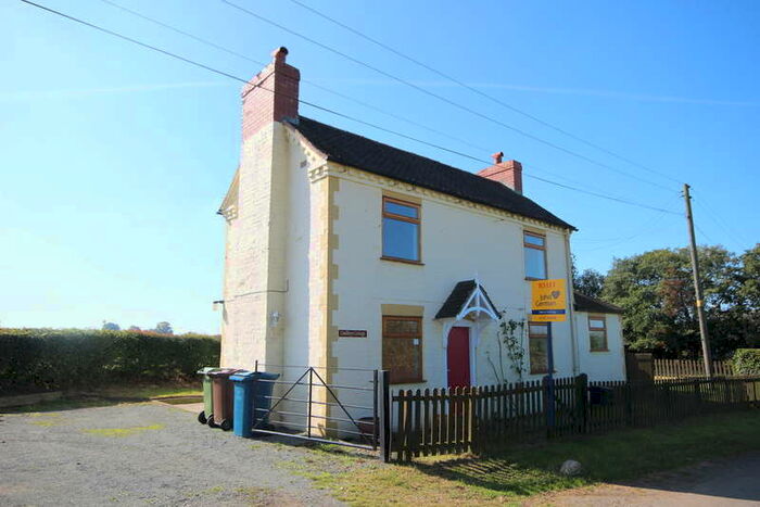 2 Bedroom Cottage To Rent In Oldershaws Lane, High Offley, Stafford, ST20
