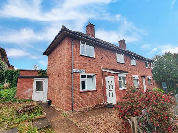 4 Bedroom Semi-Detached House To Rent In Wheatley Road, Norwich, NR2