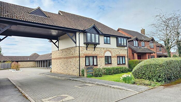 2 Bedroom Flat For Sale In The Maltings, Agricola Way, Thatcham, RG19