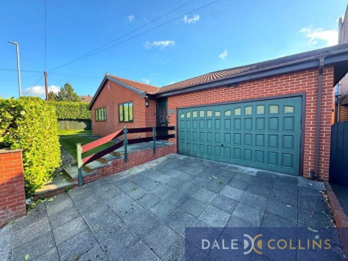 2 Bedroom Bungalow For Sale In Woodpark Lane, Lightwood, ST3
