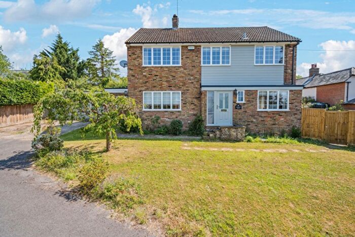 4 Bedroom Detached House For Sale In Perry Lane, Bledlow, HP27