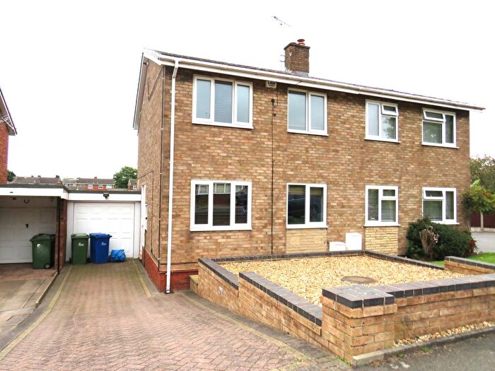 3 Bedroom Semi-Detached House To Rent In Redwood Drive, Cannock, WS11