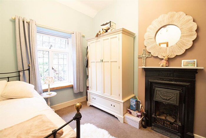 2 Bedroom Semi-Detached House For Sale In Hollybush, Blackwood, NP12