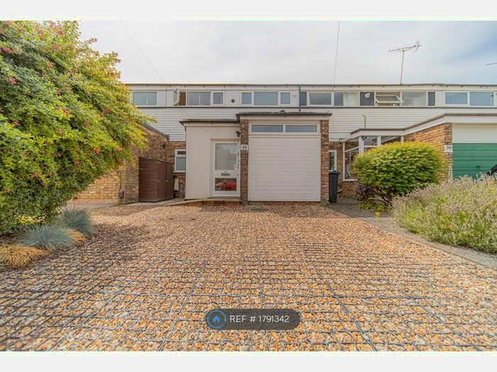 3 Bedroom Terraced House To Rent In Ernest Gardens, London, W4