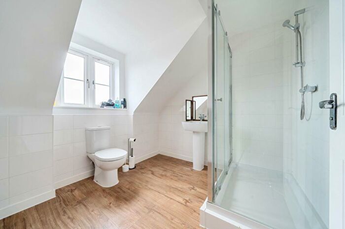 5 Bedroom Detached House For Sale In Bicester, Oxfordshire, OX26