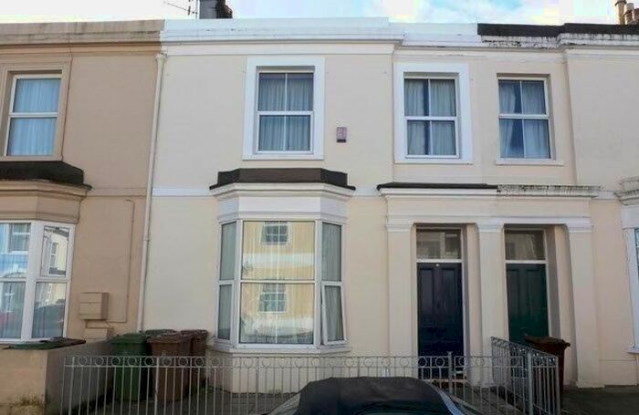 6 Bedroom Property To Rent In Hill Park Crescent, Plymouth, PL4